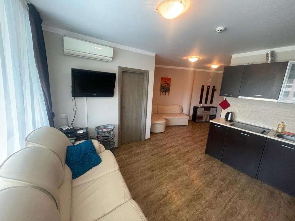 Apartment Sunny Beach Plaza 100 M Sea Exteriör bild